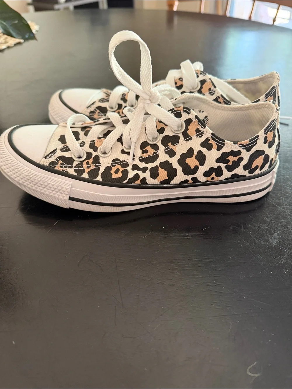 Converse Kids Leopard Print Low Top Sneakers - White, Beige, Black